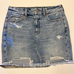 American Eagle denim skirt- NWT US size 8